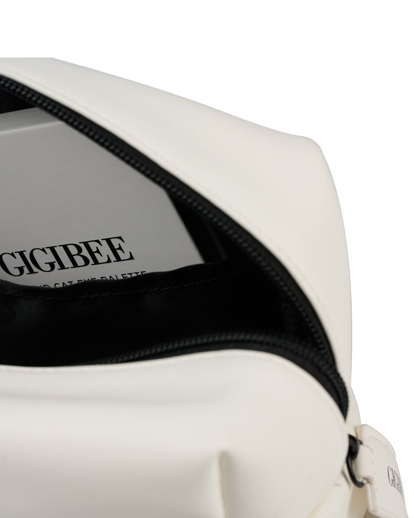 FITS-ALL MAKEUP BAG